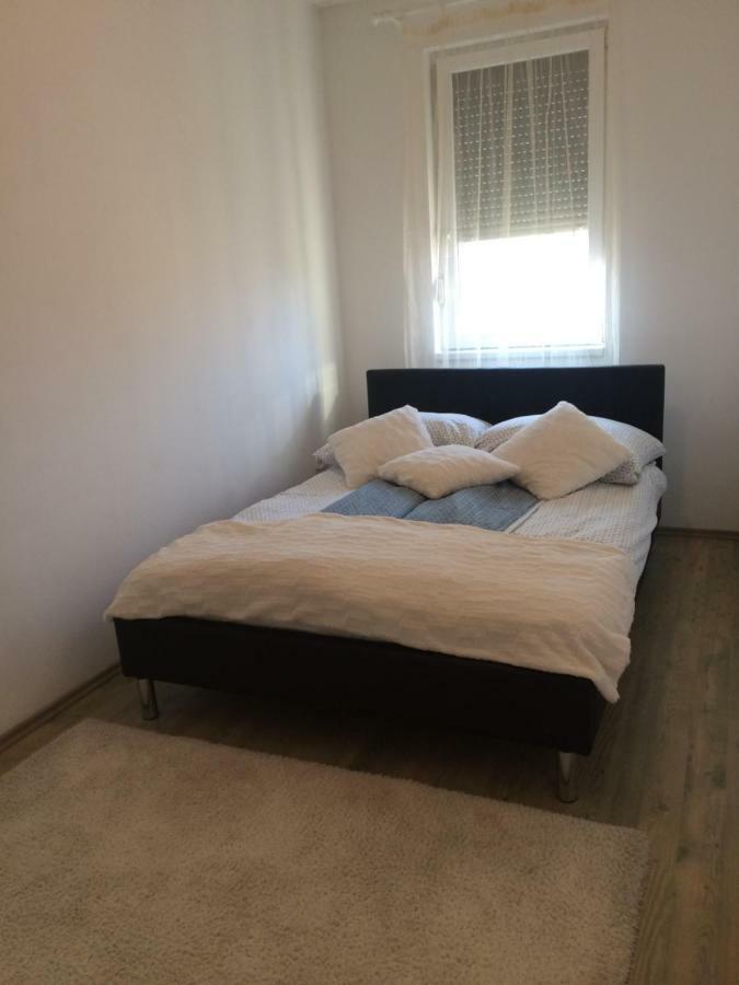 Kristály Apartman Szeged Exterior foto